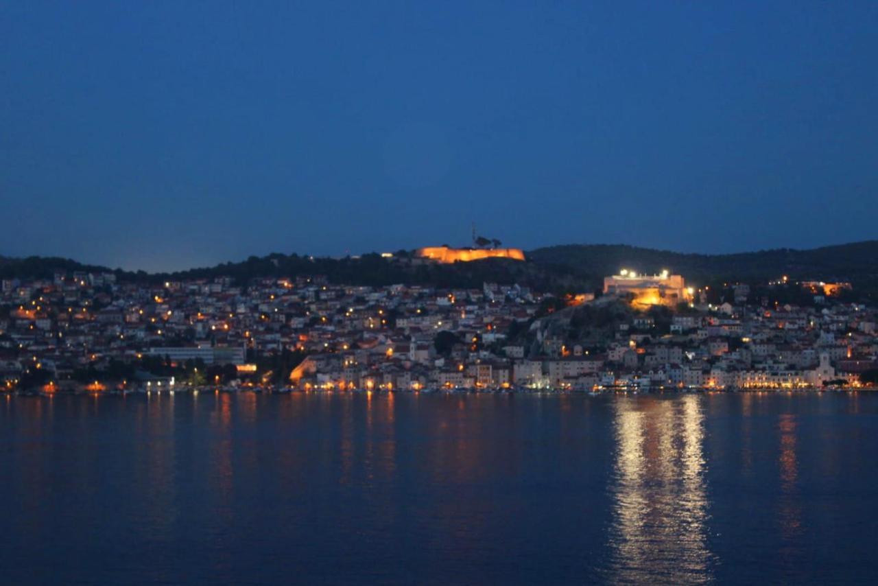 Apartman Maslina Šibenik Exterior foto